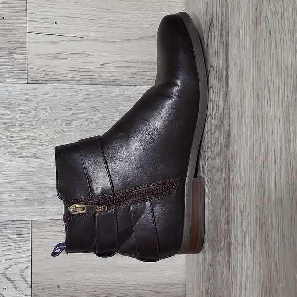 Tommy Hilfiger Womens 7.5M Julie3 Brown Ankle Booties‎ Zippered Biker Moto - Picture 7 of 12